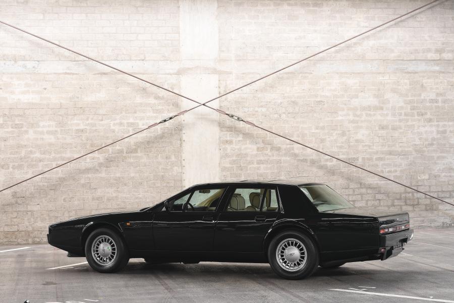  Aston Martin Lagonda Series 4 1987 года  (WW) (фото 8 из 11)